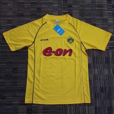 Borussia Dortmund 2001-2002 Champions League Retro Jersey