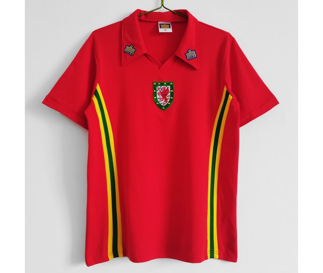 Wales 1976-1979 Home Retro Jersey