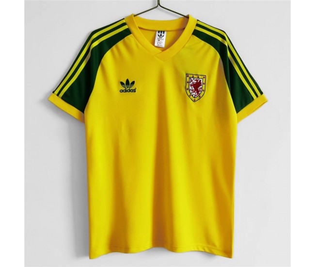 Wales 1982 Away Retro Jersey